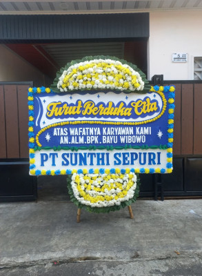 Papan Bunga Duka di Mane